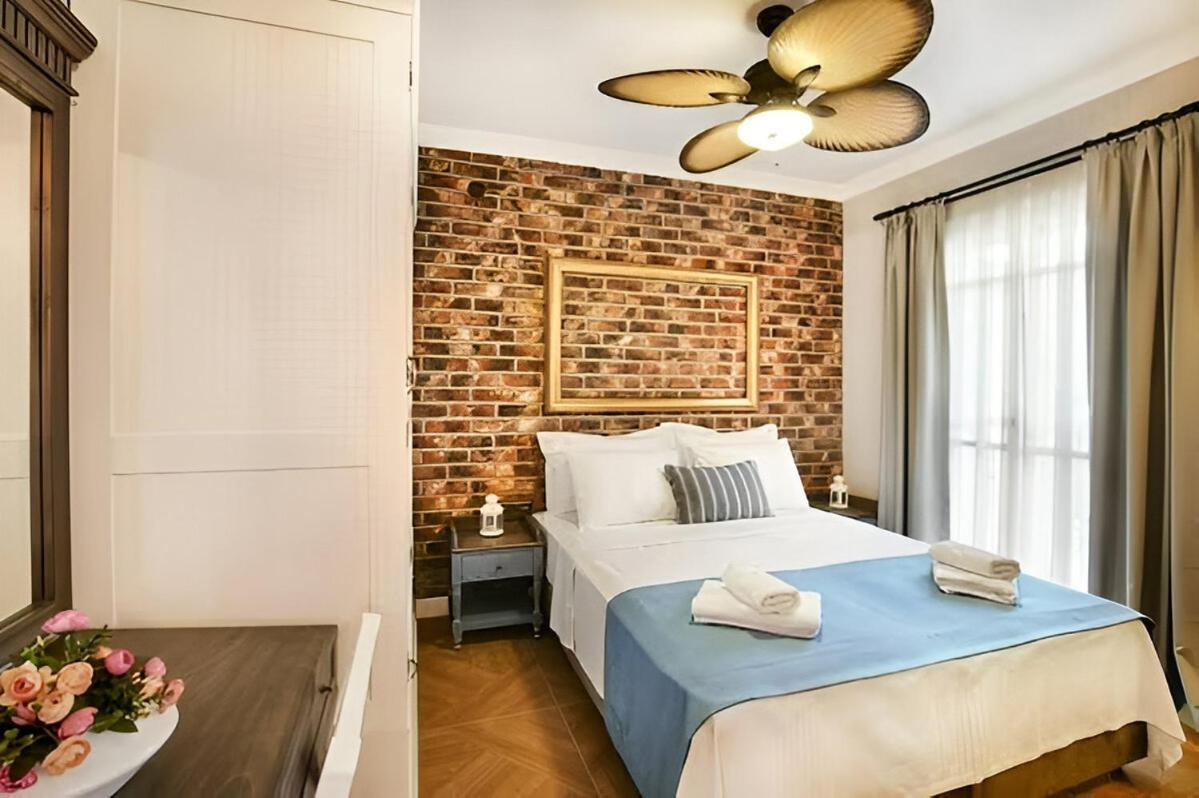 Petite Boutique Hotel Илдир Экстерьер фото